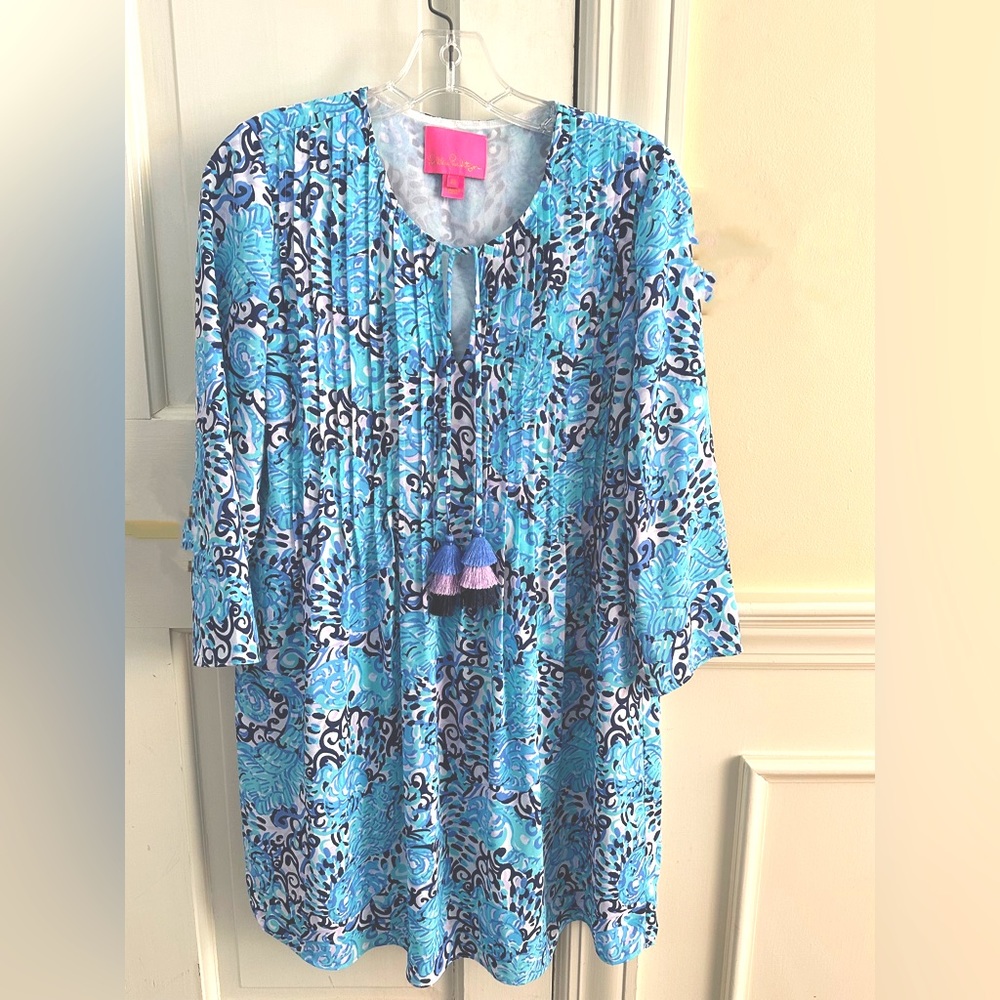 Dressy Lilly Pulitzer dress with open tie neck in beautiful print.